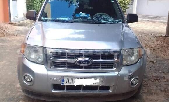 Dieundeu Occasion Ford Escape Silver Auto in Dakar in Dakar Dieundeu Occasion Ford Escape Silver Auto in Dakar in Dakar