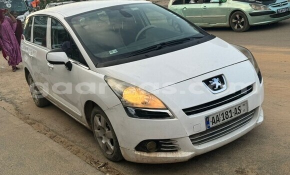 Acheter Occasion Voiture Peugeot 5008 Blanc à Dakar, Dakar Acheter Occasion Voiture Peugeot 5008 Blanc à Dakar, Dakar