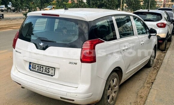 Acheter Occasion Voiture Peugeot 5008 Blanc à Dakar, Dakar Acheter Occasion Voiture Peugeot 5008 Blanc à Dakar, Dakar