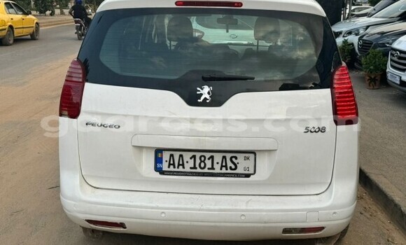 Acheter Occasion Voiture Peugeot 5008 Blanc à Dakar, Dakar Acheter Occasion Voiture Peugeot 5008 Blanc à Dakar, Dakar