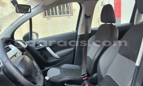 Dieundeu Occasion Citroen C3 Blue Auto in Dakar in Dakar Dieundeu Occasion Citroen C3 Blue Auto in Dakar in Dakar