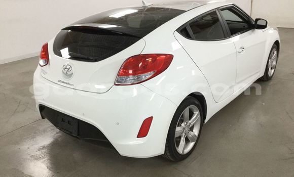 Acheter Occasion Voiture Hyundai Veloster Blanc à Dakar, Dakar Acheter Occasion Voiture Hyundai Veloster Blanc à Dakar, Dakar