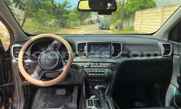 Acheter Occasion Voiture Kia Sportage Noir à Dakar, Dakar Acheter Occasion Voiture Kia Sportage Noir à Dakar, Dakar