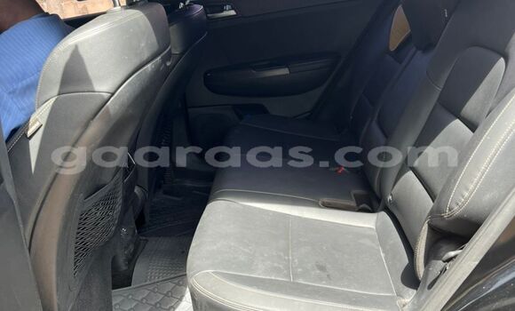 Acheter Occasion Voiture Kia Sportage Noir à Dakar, Dakar Acheter Occasion Voiture Kia Sportage Noir à Dakar, Dakar