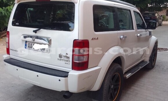 Dieundeu Occasion Dodge Nitro White Auto in Dakar in Dakar Dieundeu Occasion Dodge Nitro White Auto in Dakar in Dakar