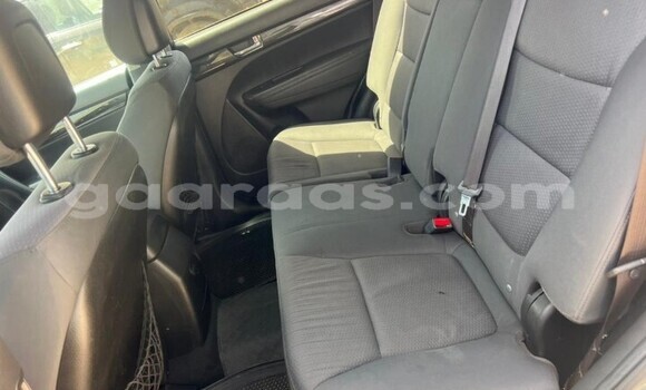 Buy Used Kia Sorento Other Car in Dakar in Dakar Buy Used Kia Sorento Other Car in Dakar in Dakar