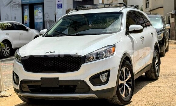 Acheter Occasion Voiture Kia Sorento Blanc à Dakar, Dakar Acheter Occasion Voiture Kia Sorento Blanc à Dakar, Dakar