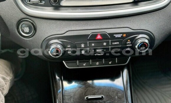 Acheter Occasion Voiture Kia Sorento Blanc à Dakar, Dakar Acheter Occasion Voiture Kia Sorento Blanc à Dakar, Dakar