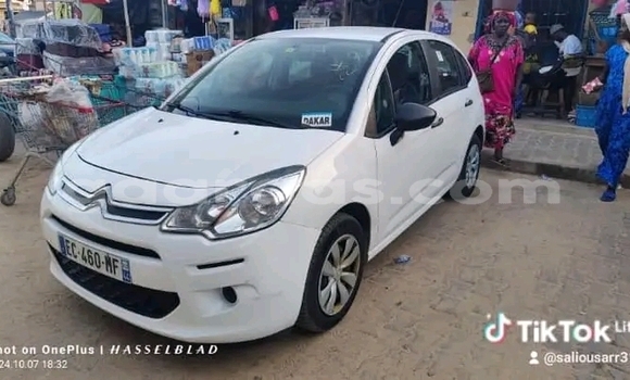 Dieundeu Occasion Citroen C3 White Auto in Dakar in Dakar Dieundeu Occasion Citroen C3 White Auto in Dakar in Dakar