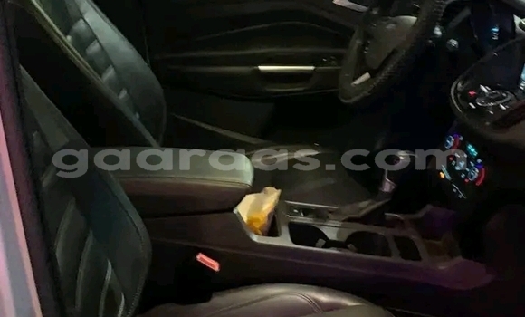 Dieundeu Occasion Ford Escape White Auto in Dakar in Dakar Dieundeu Occasion Ford Escape White Auto in Dakar in Dakar