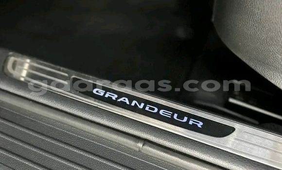 Dieundeu Occasion Hyundai Grandeur Black Auto in Dakar in Dakar Dieundeu Occasion Hyundai Grandeur Black Auto in Dakar in Dakar