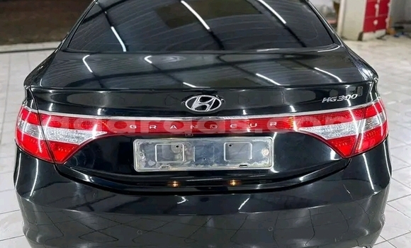 Dieundeu Occasion Hyundai Grandeur Black Auto in Dakar in Dakar Dieundeu Occasion Hyundai Grandeur Black Auto in Dakar in Dakar