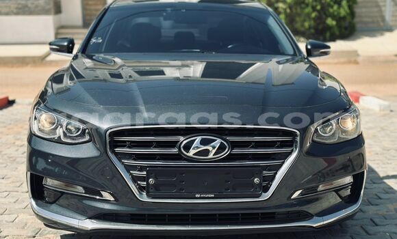 Acheter Import Voiture Hyundai Grandeur Noir à Dakar, Dakar