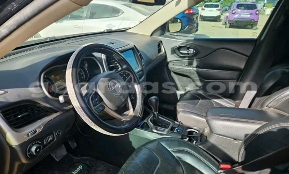 Buy Used Jeep Cherokee Black Car in Dakar in Dakar Buy Used Jeep Cherokee Black Car in Dakar in Dakar