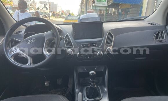 Acheter Occasion Voiture Hyundai ix35 Gris à Dakar, Dakar Acheter Occasion Voiture Hyundai ix35 Gris à Dakar, Dakar