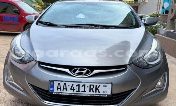 Dieundeu Occasion Hyundai Elantra Silver Auto in Dakar in Dakar Dieundeu Occasion Hyundai Elantra Silver Auto in Dakar in Dakar