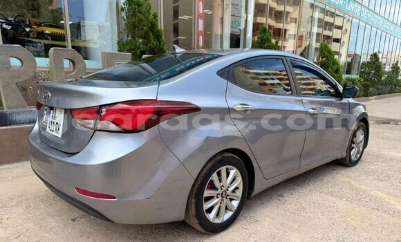 Dieundeu Occasion Hyundai Elantra Silver Auto in Dakar in Dakar Dieundeu Occasion Hyundai Elantra Silver Auto in Dakar in Dakar