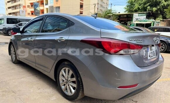 Dieundeu Occasion Hyundai Elantra Silver Auto in Dakar in Dakar Dieundeu Occasion Hyundai Elantra Silver Auto in Dakar in Dakar
