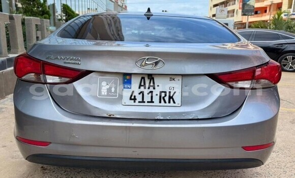 Dieundeu Occasion Hyundai Elantra Silver Auto in Dakar in Dakar Dieundeu Occasion Hyundai Elantra Silver Auto in Dakar in Dakar