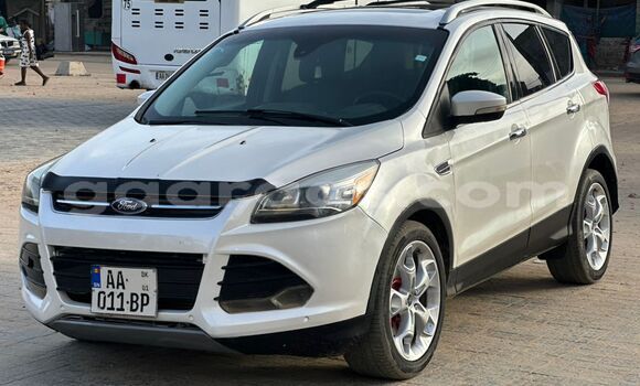 Buy Used Ford Escape White Car in Dakar in Dakar Buy Used Ford Escape White Car in Dakar in Dakar