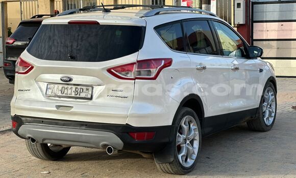 Buy Used Ford Escape White Car in Dakar in Dakar Buy Used Ford Escape White Car in Dakar in Dakar