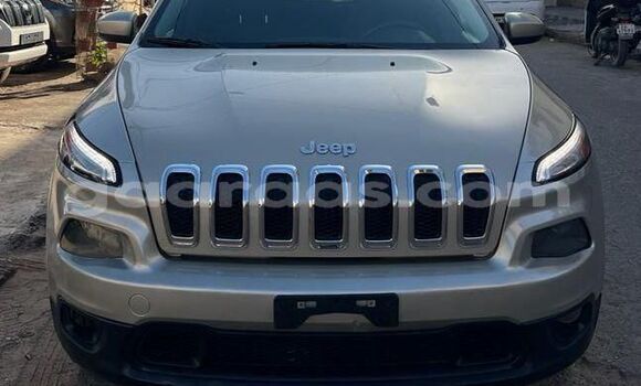 Acheter Neuf Voiture Jeep Cherokee Beige à Dakar, Dakar