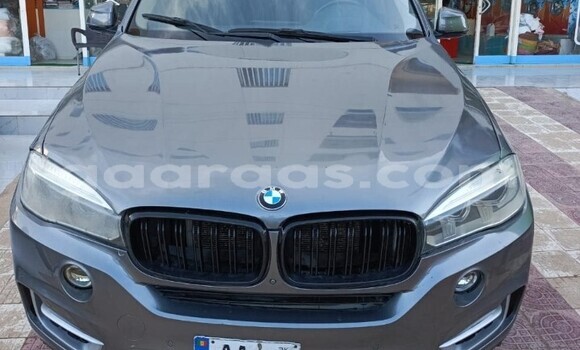 Buy Used BMW X5 Silver Car in Dakar in Dakar Buy Used BMW X5 Silver Car in Dakar in Dakar