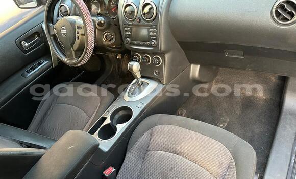 Dieundeu Occasion Nissan Rogue Beige Auto in Dakar in Dakar Dieundeu Occasion Nissan Rogue Beige Auto in Dakar in Dakar