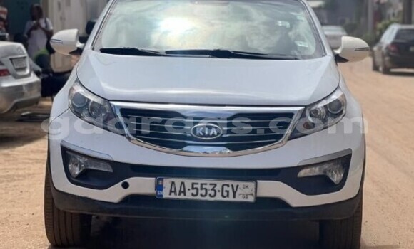 Acheter Occasion Voiture Kia Sportage Blanc à Dakar, Dakar Acheter Occasion Voiture Kia Sportage Blanc à Dakar, Dakar