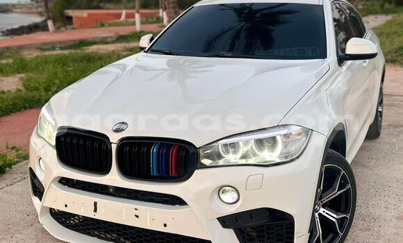 Acheter Occasion Voiture BMW X6 M Blanc à Dakar, Dakar Acheter Occasion Voiture BMW X6 M Blanc à Dakar, Dakar