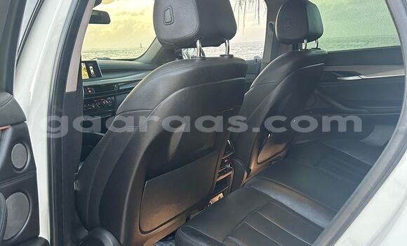 Acheter Occasion Voiture BMW X6 M Blanc à Dakar, Dakar Acheter Occasion Voiture BMW X6 M Blanc à Dakar, Dakar