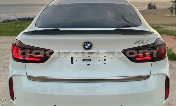 Acheter Occasion Voiture BMW X6 M Blanc à Dakar, Dakar Acheter Occasion Voiture BMW X6 M Blanc à Dakar, Dakar