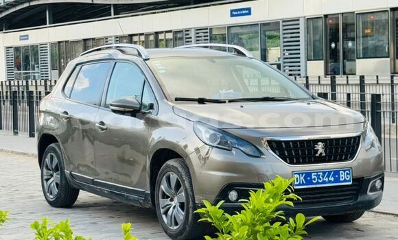 Acheter Occasion Voiture Peugeot 2008 Beige à Dakar, Dakar Acheter Occasion Voiture Peugeot 2008 Beige à Dakar, Dakar