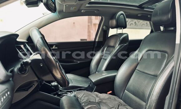 Buy Import Hyundai Tucson Black Car in Dakar in Dakar Buy Import Hyundai Tucson Black Car in Dakar in Dakar