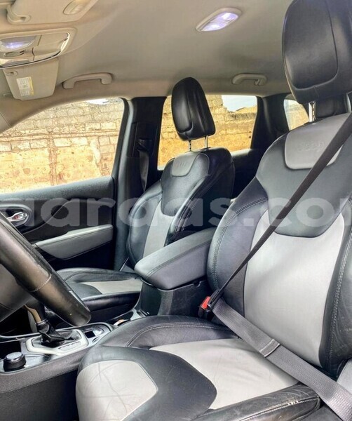 Big with watermark jeep cherokee dakar dakar 23694