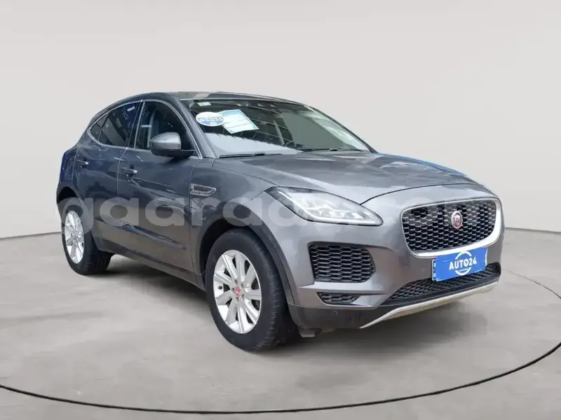 Big with watermark jaguar e pace dakar scmz 23699