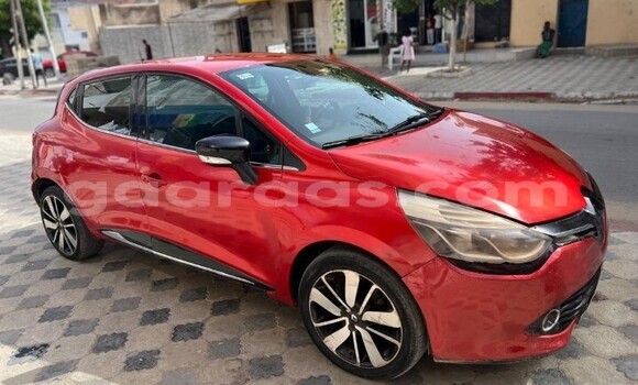 Dieundeu Occasion Renault Clio Red Auto in Dakar in Dakar Dieundeu Occasion Renault Clio Red Auto in Dakar in Dakar