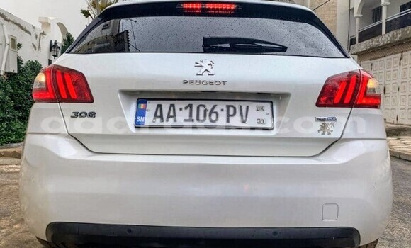 Acheter Occasion Voiture Peugeot 308 Blanc à Dakar, Dakar Acheter Occasion Voiture Peugeot 308 Blanc à Dakar, Dakar