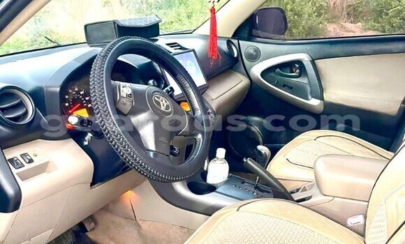 Buy Used Toyota RAV4 Black Car in Dakar in Dakar Buy Used Toyota RAV4 Black Car in Dakar in Dakar