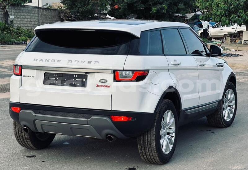 Big with watermark range rover evoque dakar dakar 23745