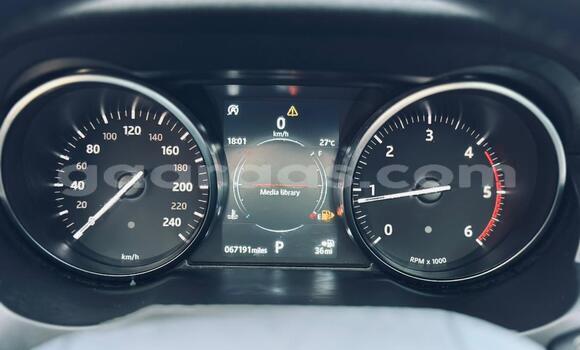 Buy Import Range Rover Evoque White Car in Dakar in Dakar Buy Import Range Rover Evoque White Car in Dakar in Dakar