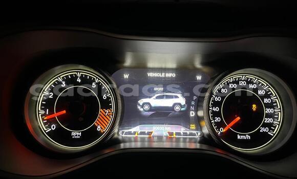 Acheter Import Voiture Jeep Cherokee Noir à Dakar, Dakar Acheter Import Voiture Jeep Cherokee Noir à Dakar, Dakar