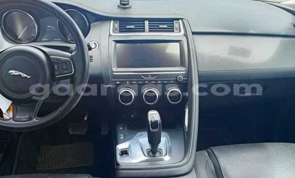 Dieundeu Occasion Jaguar E-Pace Gris de fer Auto in Dakar in Dakar Dieundeu Occasion Jaguar E-Pace Gris de fer Auto in Dakar in Dakar