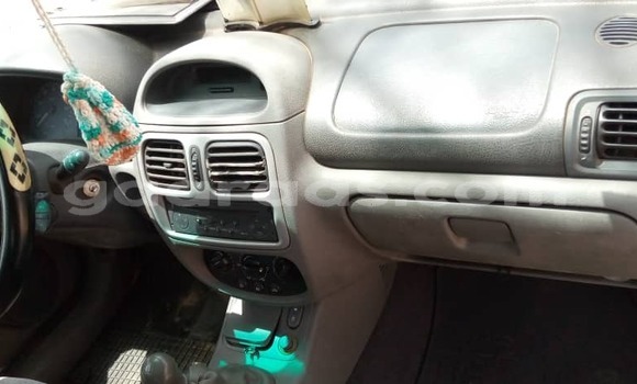 Buy Used Renault Clio Other Car in Kaolack in Kaolack Buy Used Renault Clio Other Car in Kaolack in Kaolack