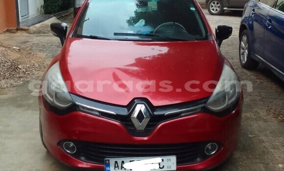 Acheter Occasion Voiture Renault Clio Rouge à Dakar, Dakar Acheter Occasion Voiture Renault Clio Rouge à Dakar, Dakar