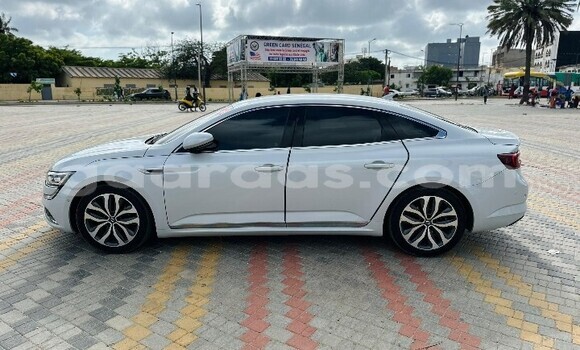 Acheter Occasion Voiture Renault Talisman Beige à Dakar, Dakar Acheter Occasion Voiture Renault Talisman Beige à Dakar, Dakar