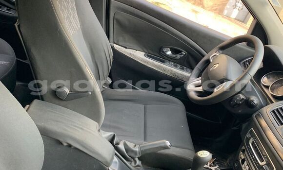 Dieundeu Occasion Renault Megane White Auto in Dakar in Dakar Dieundeu Occasion Renault Megane White Auto in Dakar in Dakar