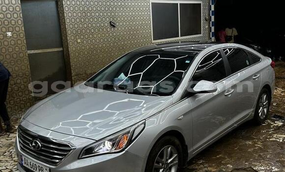 Buy Used Hyundai Sonata Silver Car in Dakar in Dakar Buy Used Hyundai Sonata Silver Car in Dakar in Dakar