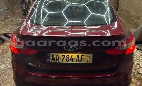 Acheter Occasion Voiture Ford Focus Rouge à Dakar, Dakar Acheter Occasion Voiture Ford Focus Rouge à Dakar, Dakar