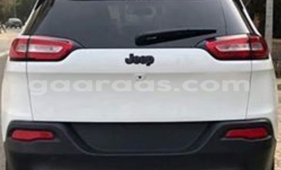 Buy Used Jeep Cherokee White Car in Dakar in Dakar Buy Used Jeep Cherokee White Car in Dakar in Dakar